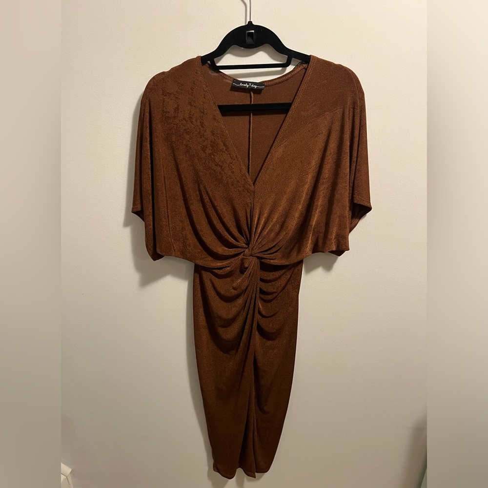 Lovely day. Bronze tie detail dress. Size M